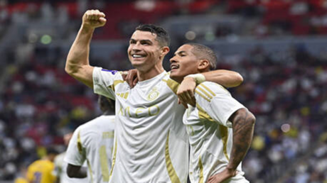 رونالدو يقود خط هجوم النصر أمام ضمك