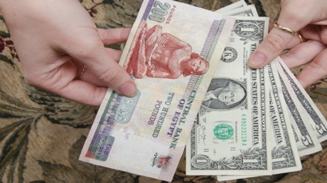 إعلامية مصرية شهيرة تعلق على تصريحات رئيس الحكومة بشأن الدولار