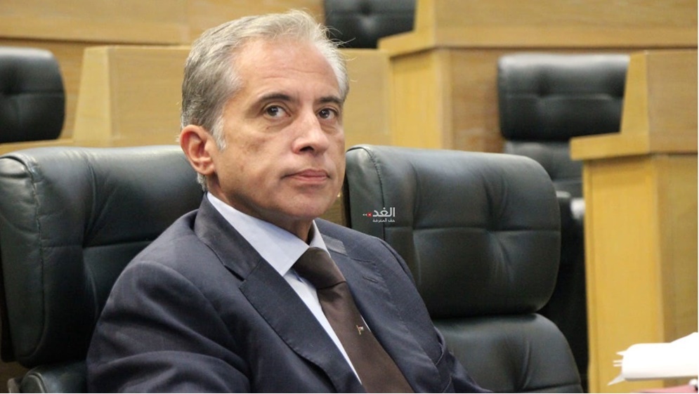 "راصد": حكومة جعفر حسان الأقل ثقةً مقارنةً بآخر 3 حكومات