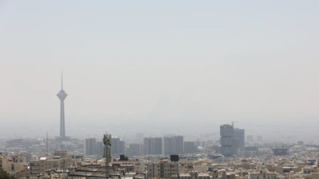 ألمانيا توكد نقل موظفي سفارتها في طهران مؤقتا إلى الخارج