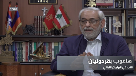 نائب لبناني: اعتقال كارابيتيان حلقة في سلسلة ممنهجة تستهدف القيم الوطنية والكنيسة في أرمينيا