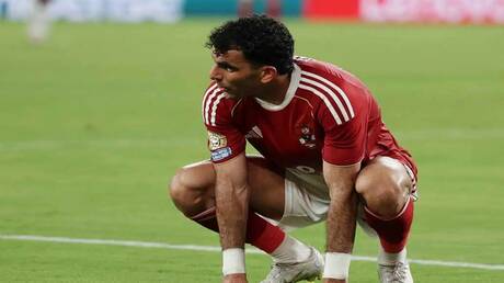 مصر.. الأهلي يحسم الجدل حول حقيقة بيع "زيزو"
