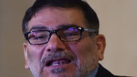 بعد محاولة اغتياله.. المستشار السیاسي للمرشد الأعلی علي شمخاني يرد على إسرائيل