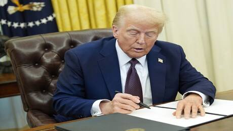 مجلس الشيوخ الأمريكي يوافق على مشروع قانون ترامب الضريبي