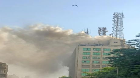 مصر.. بيان لجهاز تنظيم الاتصالات بعد انقاع الخدمة بسبب حريق رمسيس
