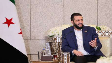 إعلام عبري: مارتيني ينقل للإسرائيليين قول الشرع أن هناك فرصة سانحة لا تتكرر إلا مرة كل قرن