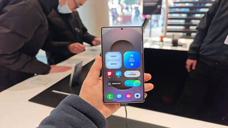 أبرز مواصفات Galaxy F36 الجديد من سامسونغ