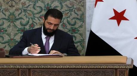 وزير الشتات الإسرائيلي يدعو إلى القضاء على الرئيس السوري أحمد الشرع