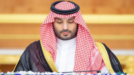 بن سلمان يرحب بقرار الشرع احتواء الأحداث الأخيرة في سوريا