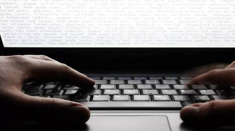 الناتو يتهم روسيا بشن هجمات سيبرانية تهدد أمن حلفائه دون تقديم أدلة