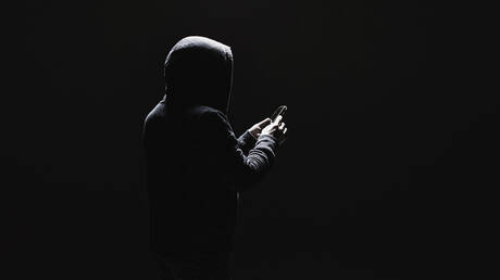 السلطات الإيرانية تعلن اعتقال 87 عميلا مرتبطا بإسرائيل في محافظة لرستان غربي البلاد