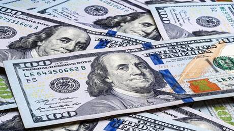 مجلس النواب المصري يتوقع استقرار سعر الجنيه أمام الدولار 4 سنوات