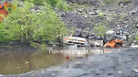 مقتل 14 شخصا إثر انزلاق شاحنة نقل عمال في ياكوتيا