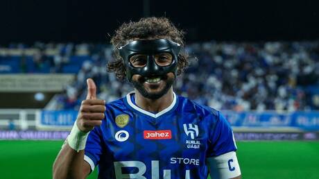 بكلمات مؤثرة.. ياسر الشهراني يودع الهلال (فيديو)