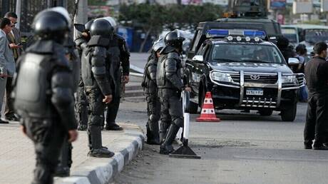 مطاردة البلوغرز في مصر.. القبض على تيك توكرز آخرين في حملة ملاحقة واسعة
