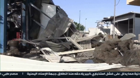 مشاهد من داخل محطة حزيز للطاقة في صنعاء بعد تعرضها للغارة الإسرائيلية